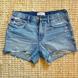 Abercrombie & Fitch Cut Off Boyfriend Shorts
